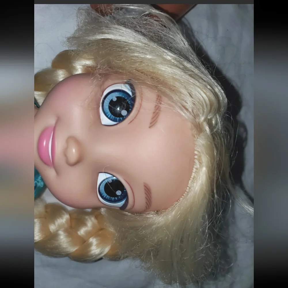 :*3 toddler Disney Princess Doll Baby 13" singing Frozen Elsa Moana & DC batgirl - Picture 10 of 15